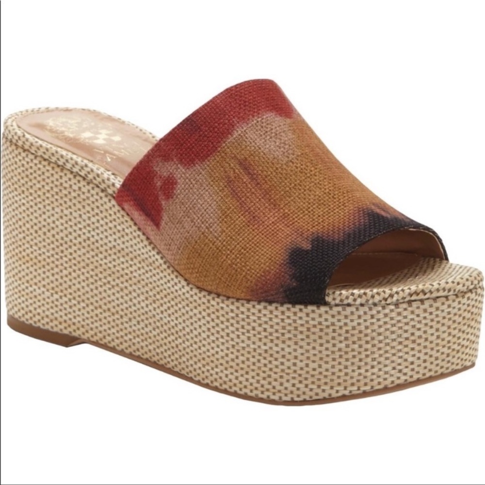 Camuto Platform Wedge Mule Sandal NWOT Zara MK Free People Lucky Brand Bloggers